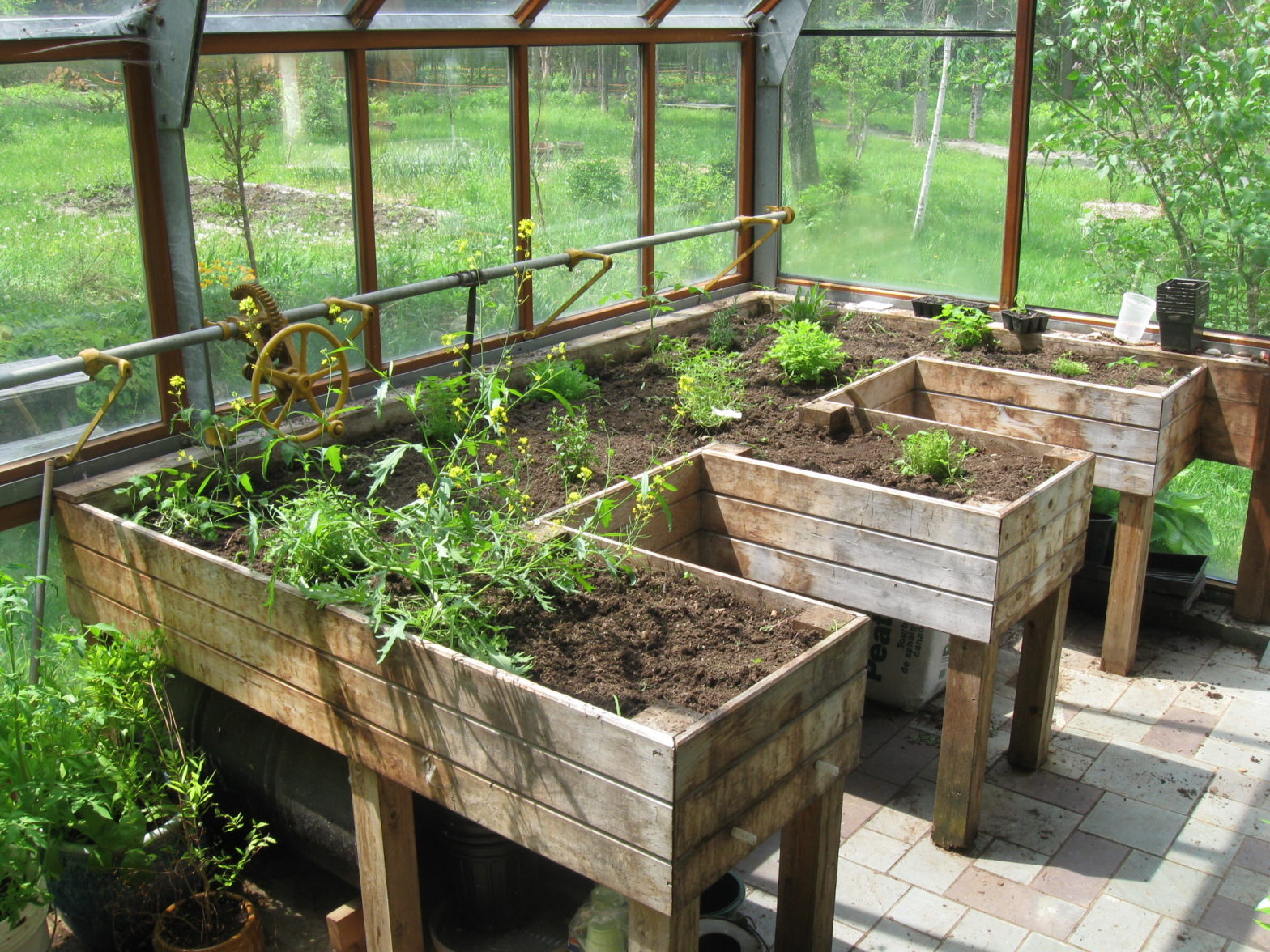 Off Grid Greenhouse